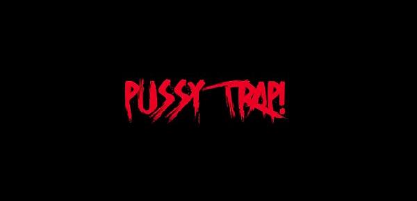  Pussy Trap! (catwoman gangbang)